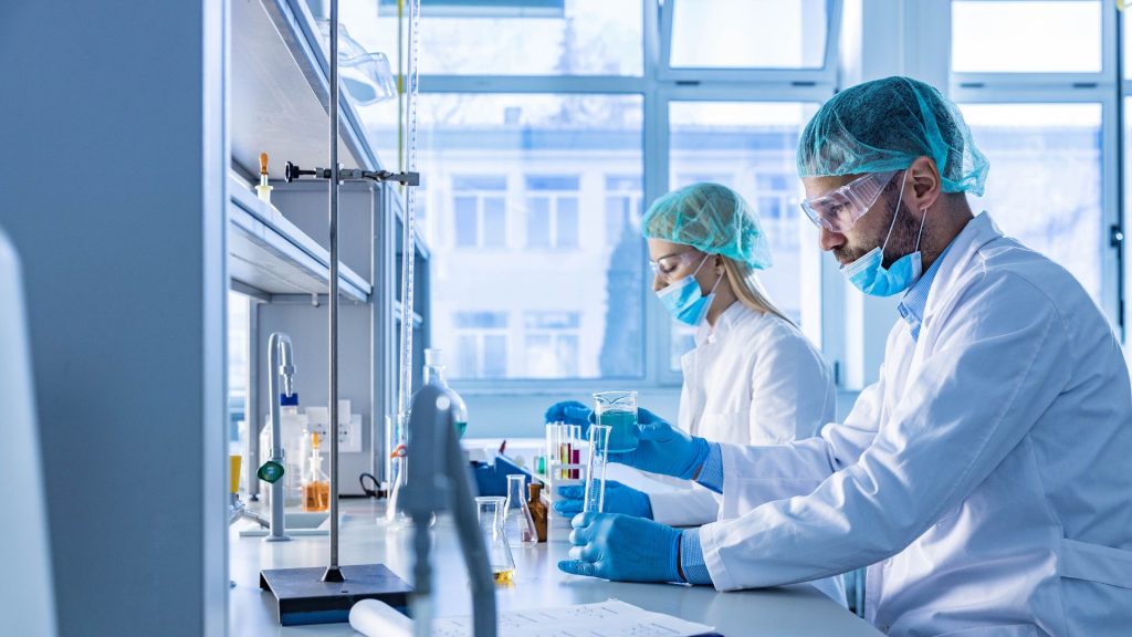 Stem Cell Therapy vs. Traditional Fibromyalgia Treatments