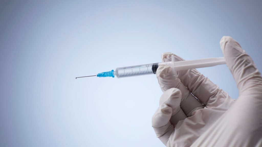 Who Is a Candidate for Sciatica Stem Cell Injection